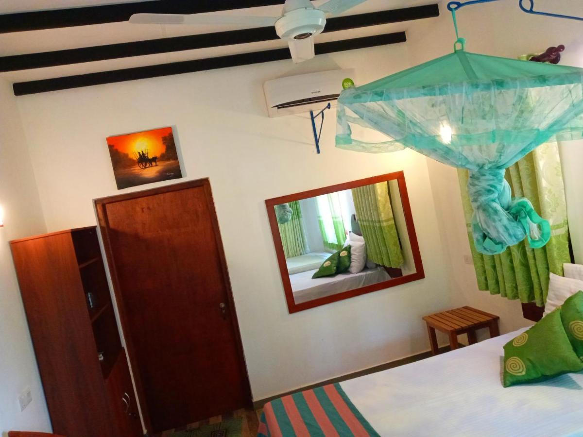 Hideaway Homestay Habarana Eksteriør bilde