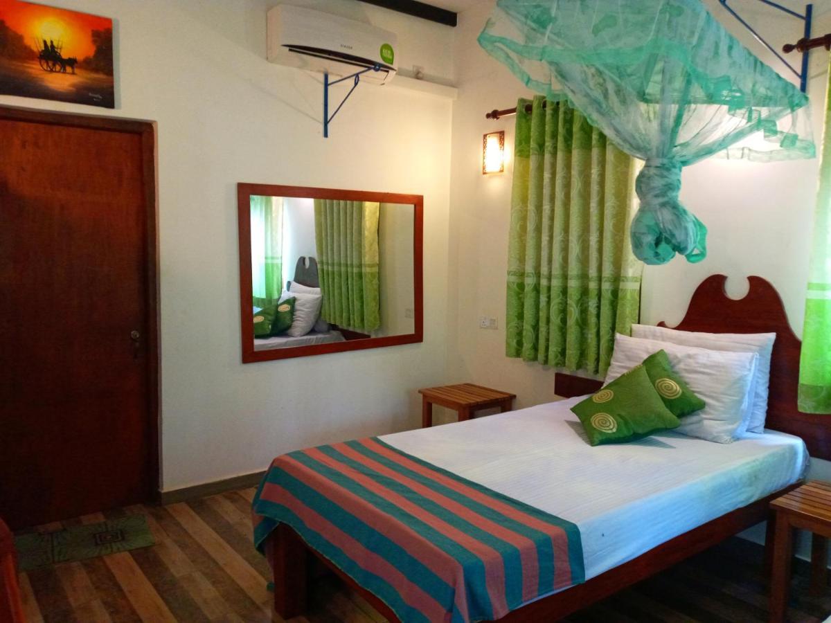 Hideaway Homestay Habarana Eksteriør bilde