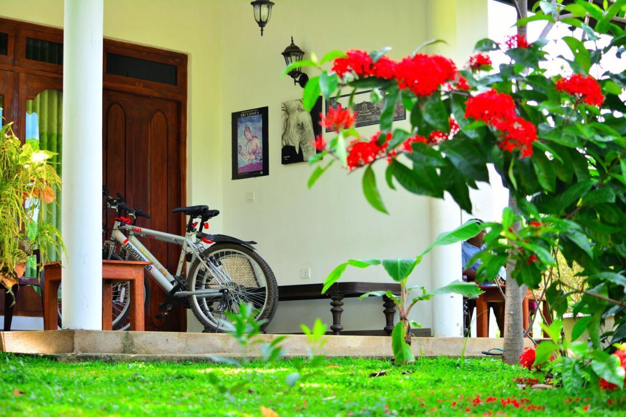 Hideaway Homestay Habarana Eksteriør bilde